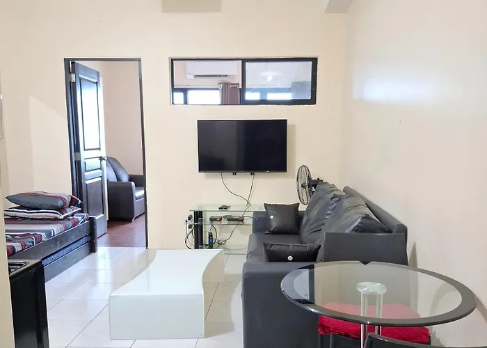 Amazing Views From The 37th In Bay Apartment